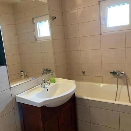 Anna Apartment