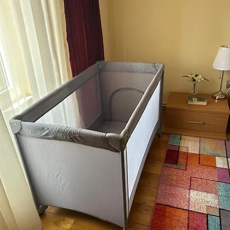 Anna Apartment *